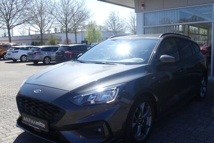 Ford Focus 97.481 km 10.990 &euro; Dessau-Roßlau 06847