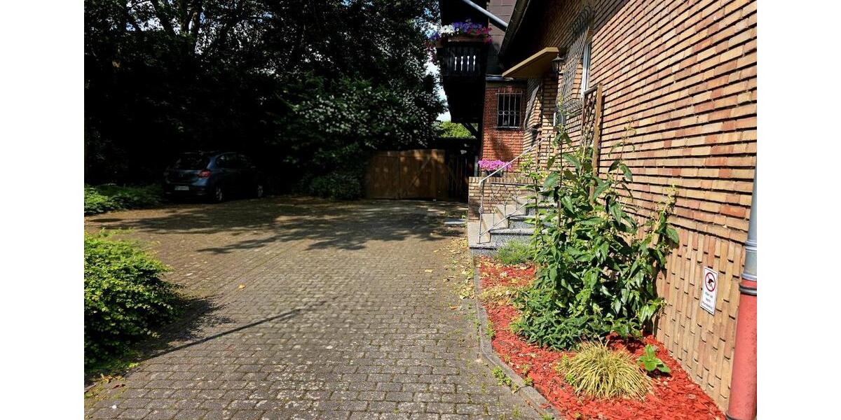 Haus in Kleinenbroich zu verkaufen! 5 zimmer