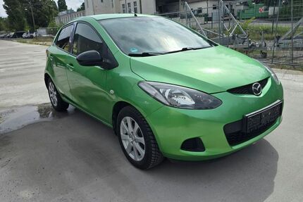 Mazda 2 231.000 km 2.490 &euro; Leipzig - Ost 04328