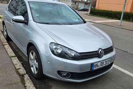 VW Golf 143.700 km 4.700 &euro; Heilbronn 74072