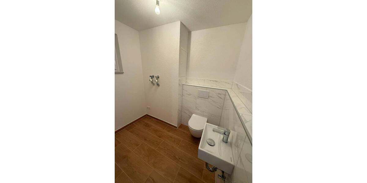 Etagenwohnung Villingen-Schwenningen Schwenningen - 3.5 Zimmer, 90 m&sup2;, 319.950&euro; | Angebot:27096345