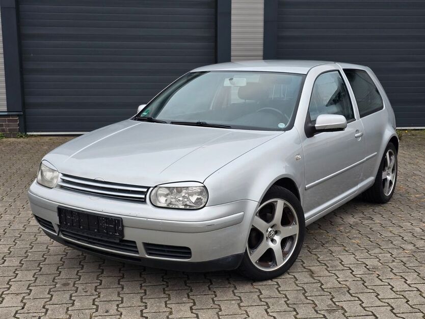 VW Golf 260.000 km 700 € Surwold 26903