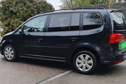 VW Touran 155.000 km 8.390 &euro; LÜBECK 23560