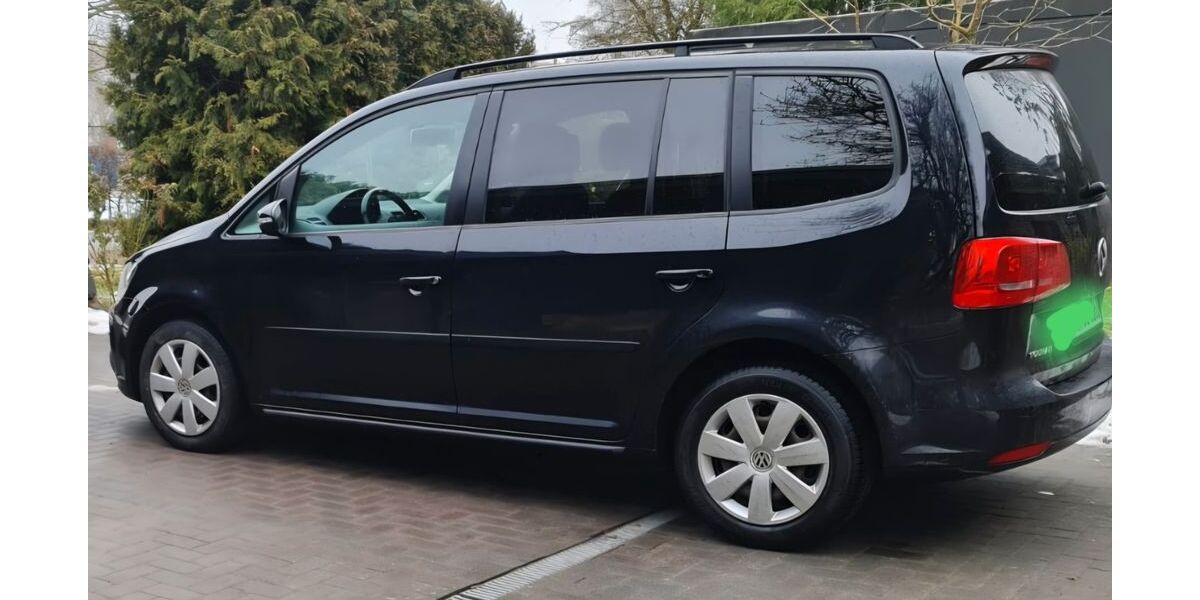 VW Touran 155.000 km 8.390 &euro; LÜBECK 23560