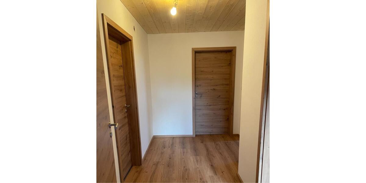 Dachgeschoßwohnung Wonneberg Fritzenweng - 2 Zimmer, 70 m&sup2;, 770&euro; | Angebot:26403671