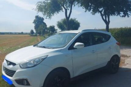 Hyundai ix35 158.000 km 6.700 € Dortmund 44137