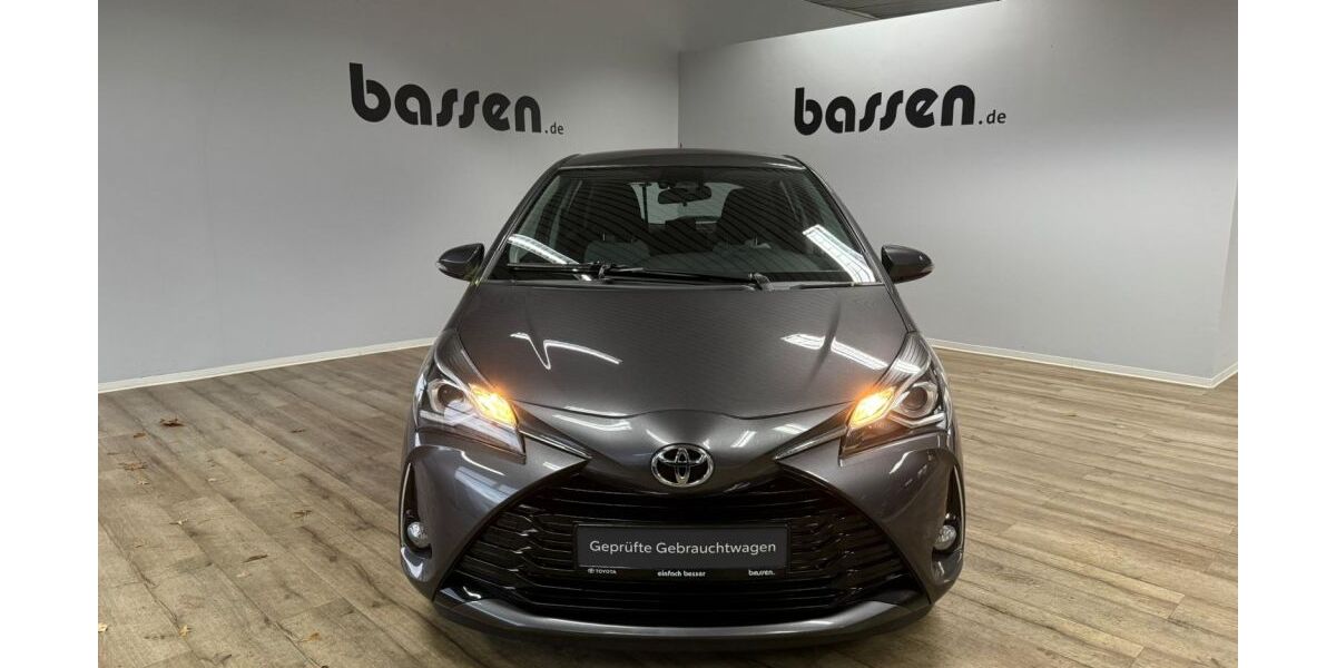 Toyota Yaris 113.906 km 10.490 &euro; Rotenburg 27356