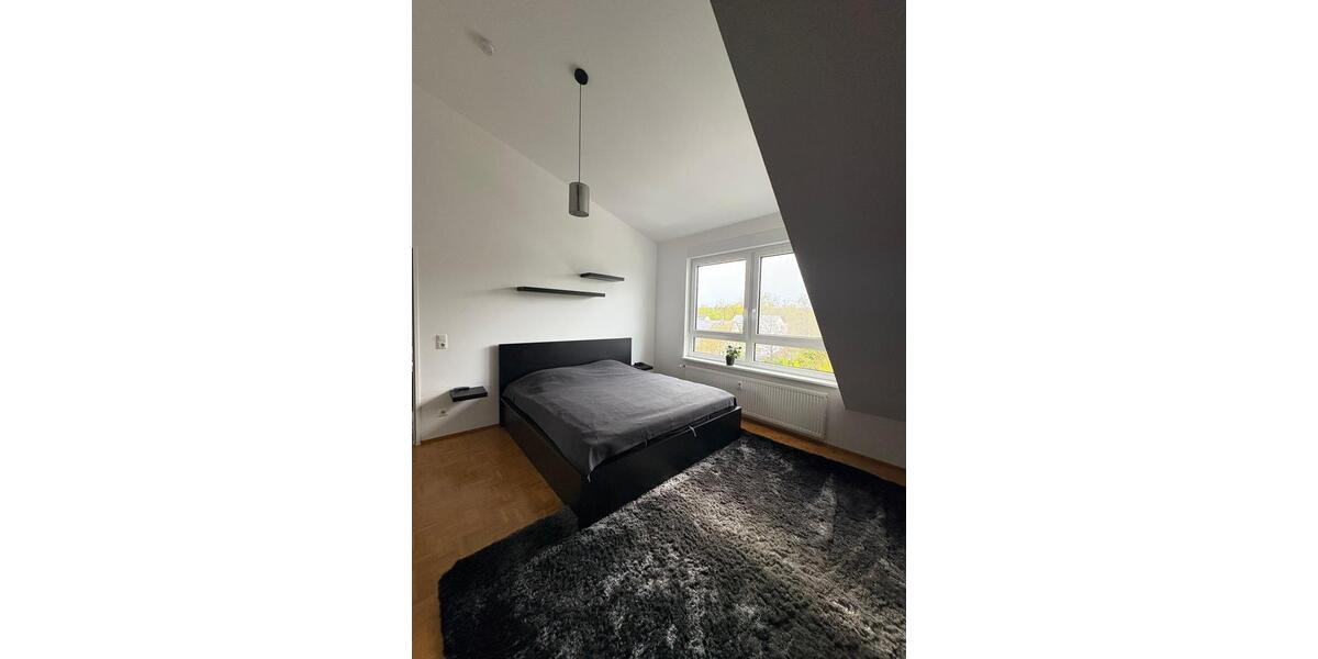 Dachgeschoßwohnung Maintal - 2 Zimmer, 59 m&sup2;, 890&euro; | Angebot:26232506
