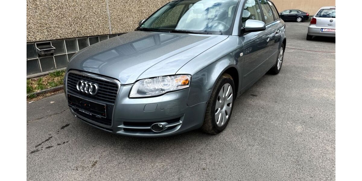 Audi A4 199.811 km 3.500 &euro; FRANKFURT 65933