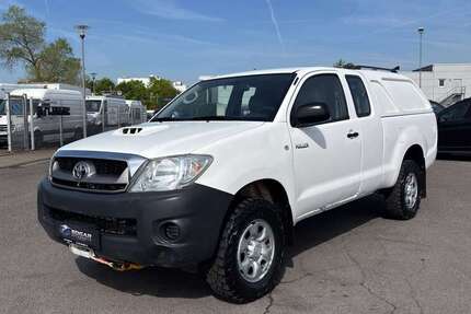 Toyota Hilux 82.307 km 17.255 &euro; Köln 51145