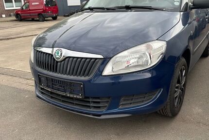 Skoda Fabia 223.711 km 1.999 &euro; Hannover 30457