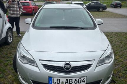 Opel Astra 73.000 km 8.350 &euro; Bietigheim-Bissingen 74321