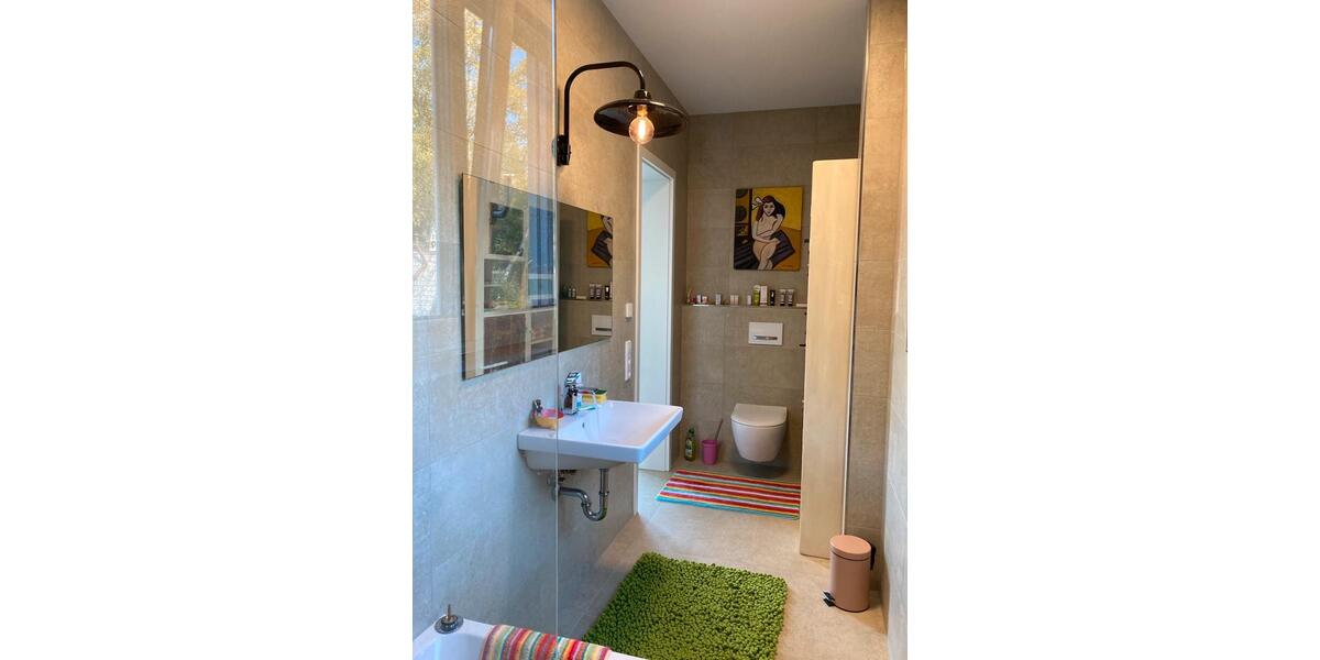 Einfamilienhaus Reutlingen Orschel-Hagen - 4 Zimmer, 140 m&sup2;, 2.900&euro; | Angebot:24708331