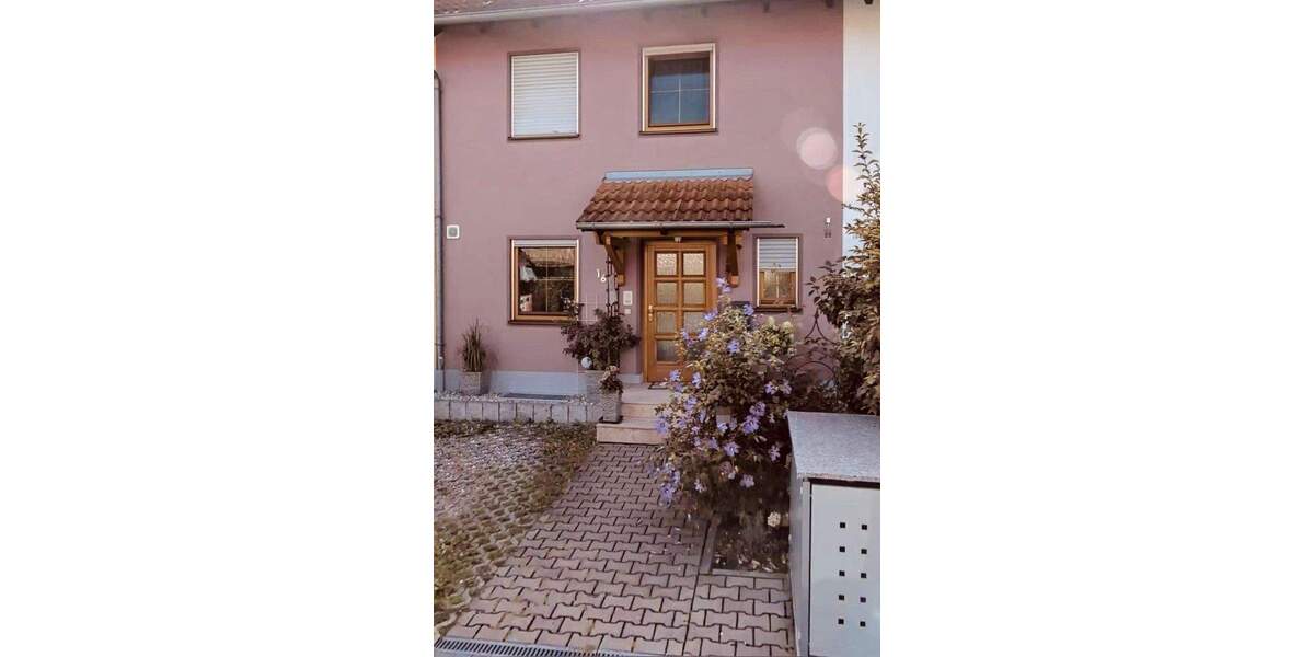 Reihenmittelhaus Wörth Hofsingelding - 5 Zimmer, 160 m&sup2;, 699.000&euro; | Angebot:25751216
