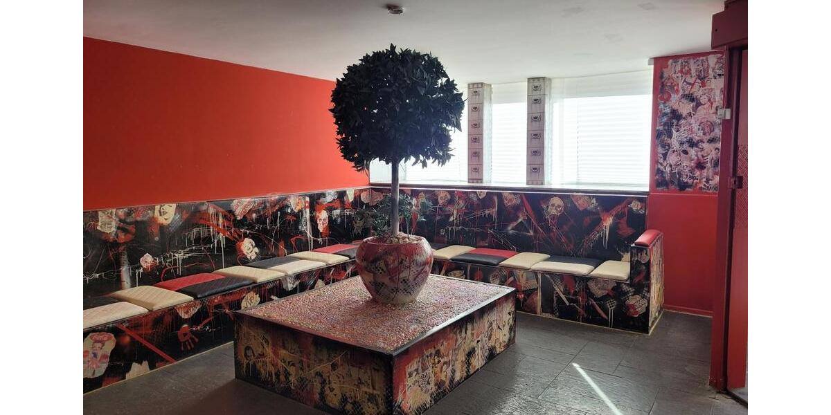 Gewerbefläche zu vermieten - zentral gelegen, indiv. gestaltbar zimmer