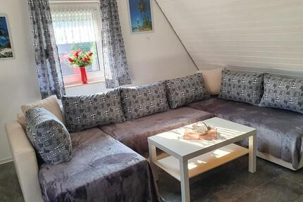 Vermiete gemühtliche Dachgeschoßwohnung zimmer