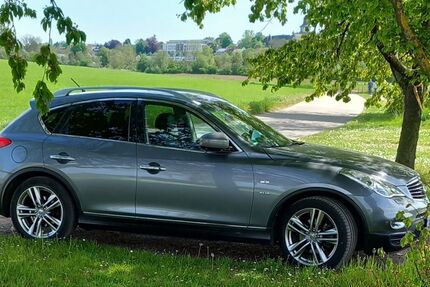 INFINITI QX50 98.000 km 15.750 &euro; Neuenstadt 74196