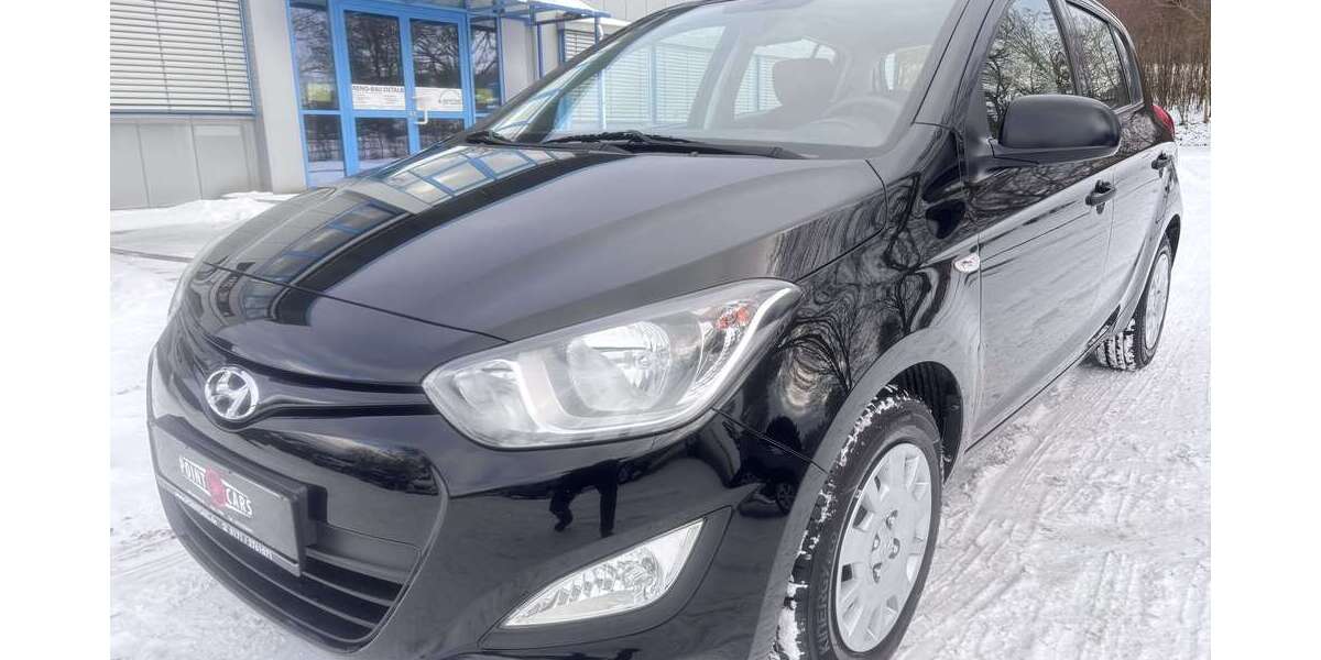 Hyundai i20 80.000 km 6.490 &euro; Essingen 73457