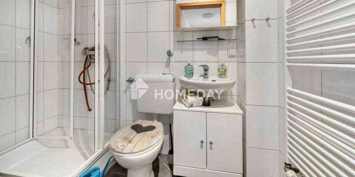 Etagenwohnung Bochum Hamme - 5 Zimmer, 116 m&sup2;, 239.000&euro; | Angebot:25691045