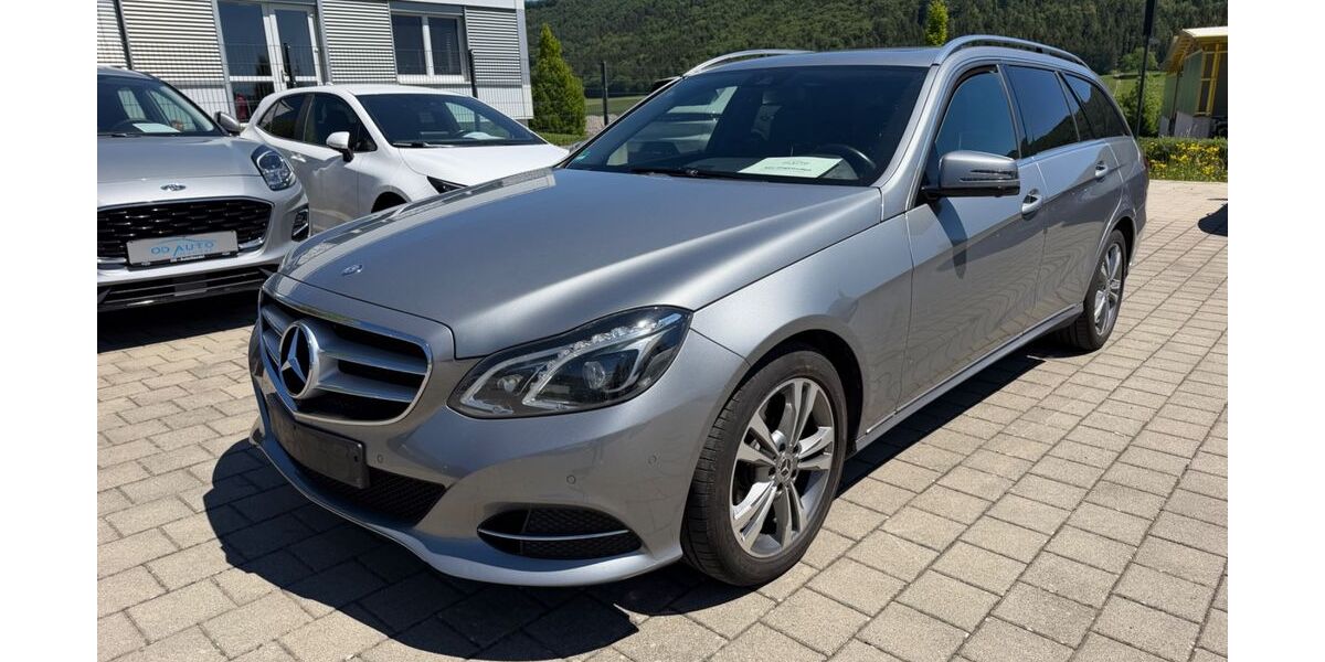 Mercedes-Benz E 300 138.000 km 17.000 &euro; Rietheim-Weilheim 78604