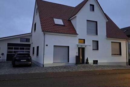 Wohn - und Geschäftshaus in Trossingen Zentrumnah zu verkaufen 8 zimmer