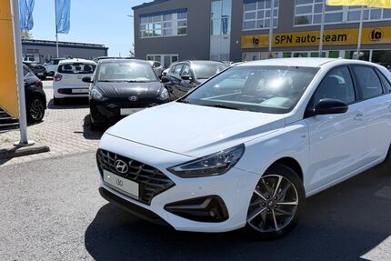 Hyundai i30 87.360 km 18.900 &euro; Laufeld 54533
