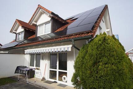 Haus Singen (Hohentwiel) - 5 Zimmer, 130 m&sup2;, 1.500&euro; | Angebot:25406127