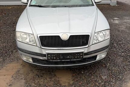 Skoda Octavia 380.363 km 900 &euro; Euskirchen 53881