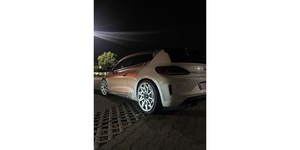 VW Scirocco 139.678 km 15.500 &euro; Plochingen 73207