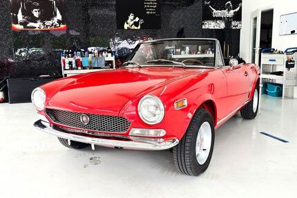 Fiat 124 Spider 26.330 km 34.999 &euro; Edling 83533