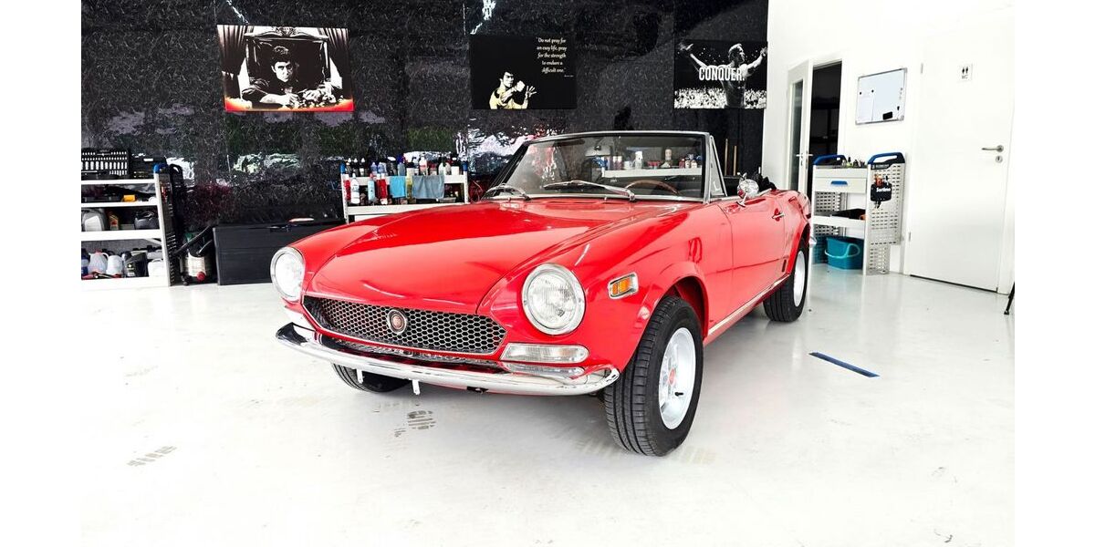 Fiat 124 Spider 26.330 km 34.999 &euro; Edling 83533