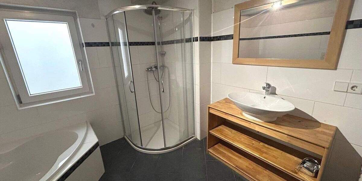 Einfamilienhaus Rheinau Diersheim - 6 Zimmer, 142 m&sup2;, 280.000&euro; | Angebot:25703708