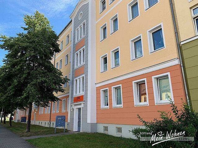 Etagenwohnung Zeitz Aue - 2 Zimmer, 36 m&sup2;, 240&euro; | Angebot:26858883