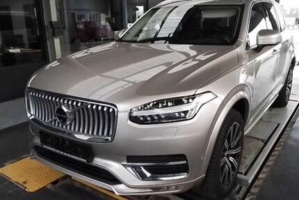 Volvo XC90 30.000 km 49.450 &euro; Steinbach-Hallenberg OT Herges-Hallenberg 98587