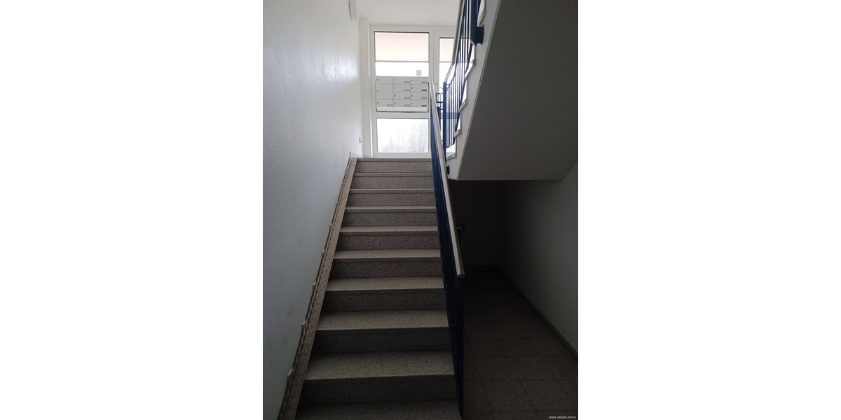 2-Zimmer-Wohnung ETW Baujahr 1996 - Balkon - Eigenland - Stellplatz - Gemeinschaftsräume - ruhig - Etagenwohnung Selmsdorf | Angebot:26073437