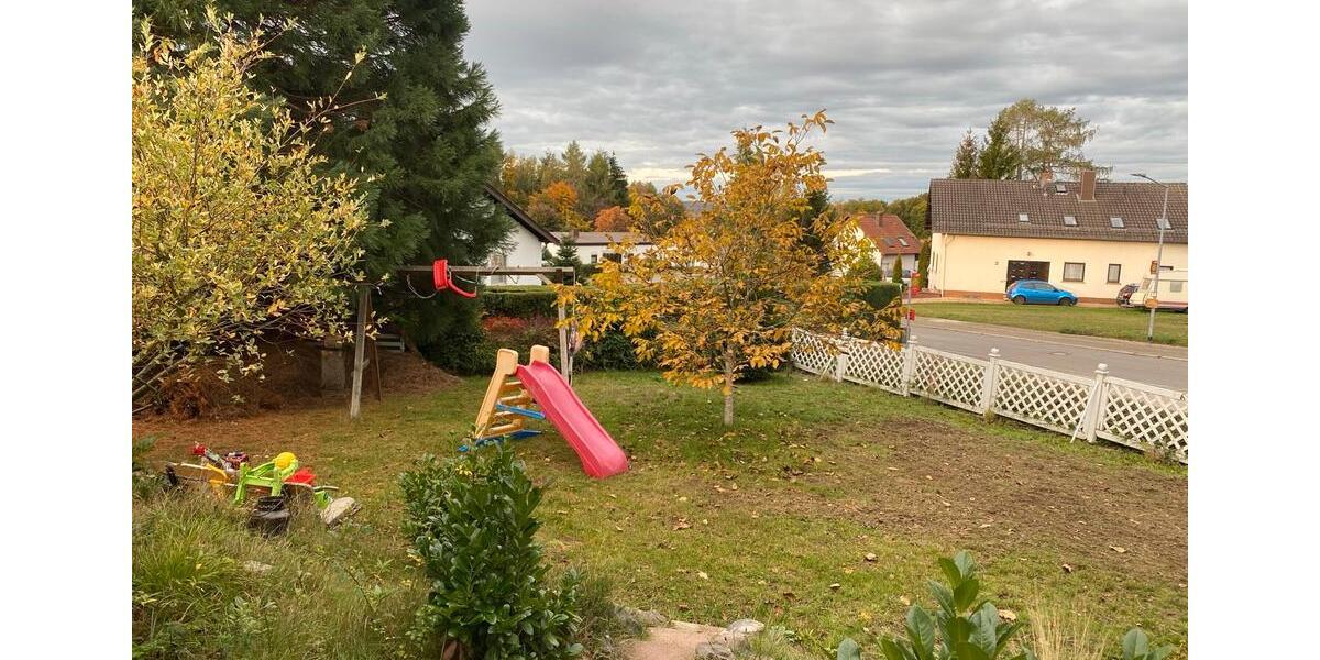 Freistehendes EFH mit unverbaubarem Blick ins Grüne 4 zimmer