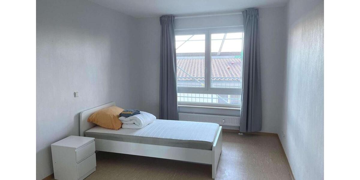 Helle Zwei-Zimmer-Wohnung im betreuten Wohnen in Rotenburg an der Fulda 2 zimmer