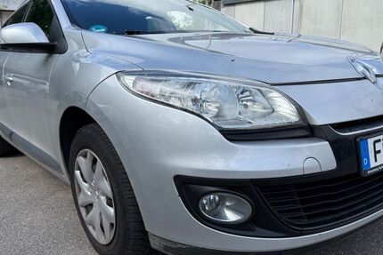 Renault Megane 211.100 km 2.999 &euro; Zirndorf 90513