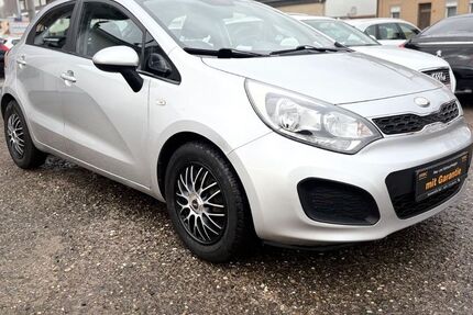 Kia Rio 150.087 km 3.799 &euro; Ludwigshafen am Rhein 67071