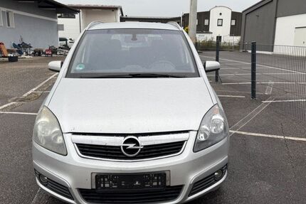 Opel Zafira 187.000 km 990 &euro; Schwandorf 92421