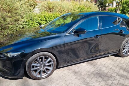 Mazda 3 55.000 km 17.990 &euro; Berlin 10317