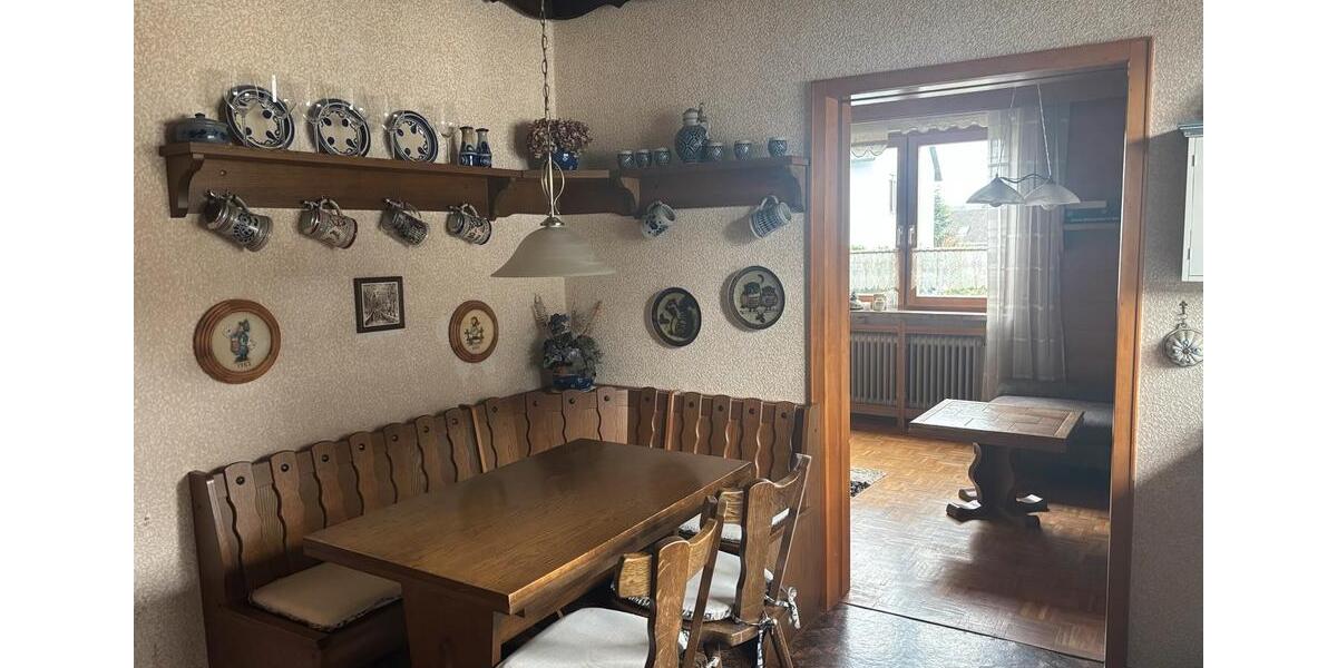 Bungalow Neustadt bei Coburg - 4 Zimmer, 122 m&sup2;, 360.000&euro; | Angebot:27083413