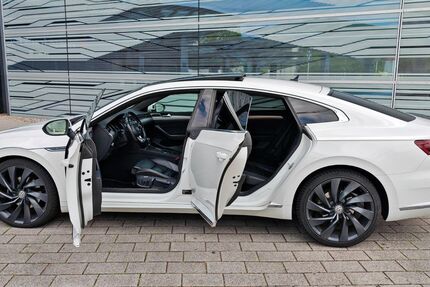 VW Arteon 144.000 km 21.999 &euro; Frankfurt am/Main 60389