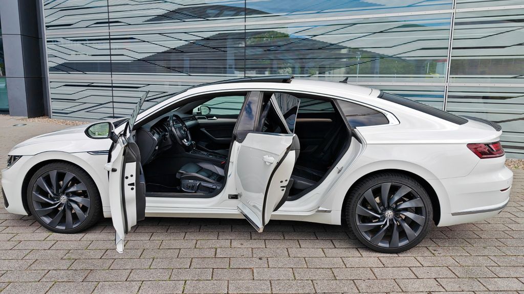 VW Arteon 144.000 km 21.999 &euro; Frankfurt am/Main 60389