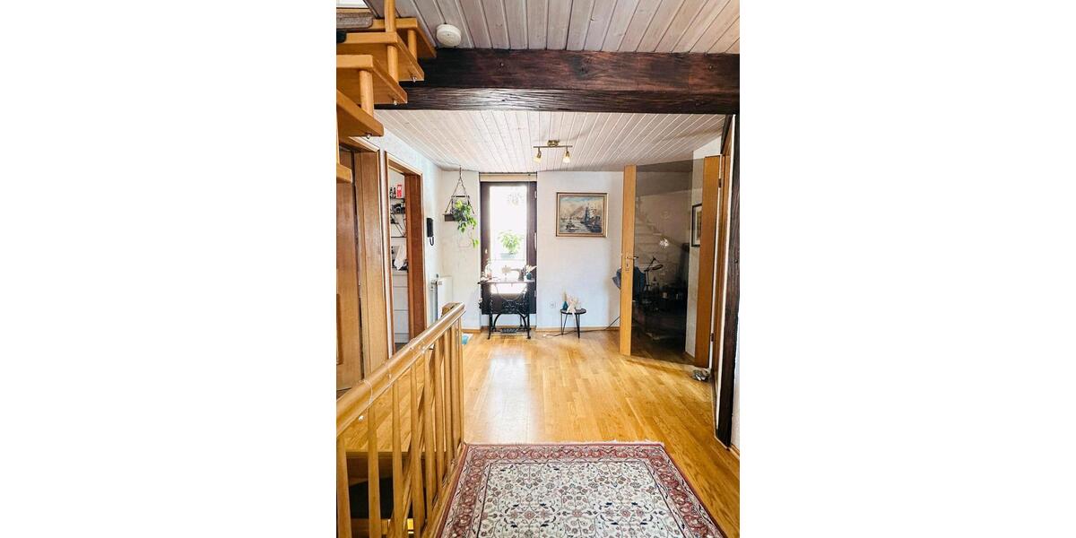 Einfamilienhaus Nidderau - 7.5 Zimmer, 180 m&sup2;, 330.000&euro; | Angebot:24716564