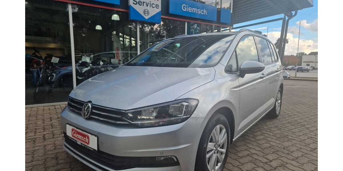 VW Touran 56.000 km 21.790 &euro; Grabow 19300