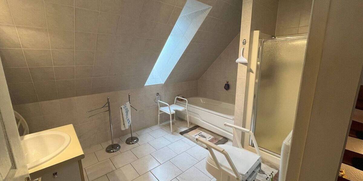 Doppelhaushälfte Siehdichum Rießen - 6 Zimmer, 130 m&sup2;, 230.000&euro; | Angebot:26840736