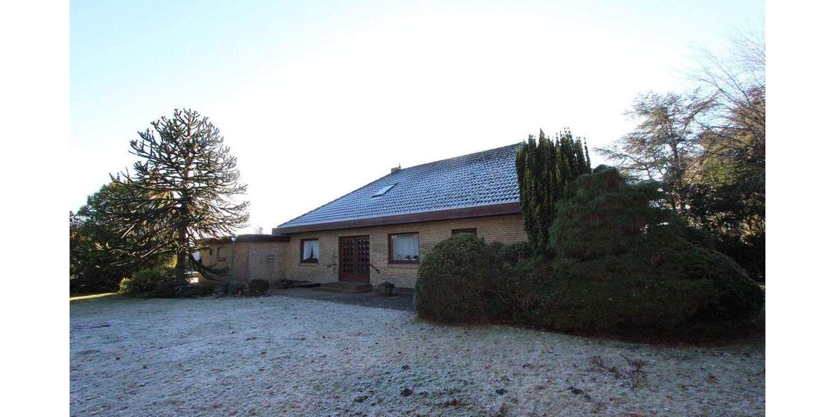 Einfamilienhaus Klixbüll - 7 Zimmer, 259 m&sup2;, 375.000&euro; | Angebot:25706533
