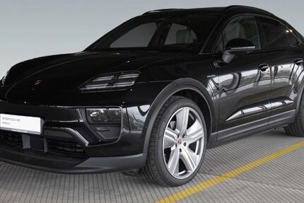 Porsche Macan 9.900 km 99.990 € Frankfurt 60314