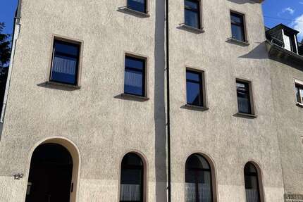 Haus Burgstädt - 13 Zimmer, 230 m&sup2;, 255.000&euro; | Angebot:25972747